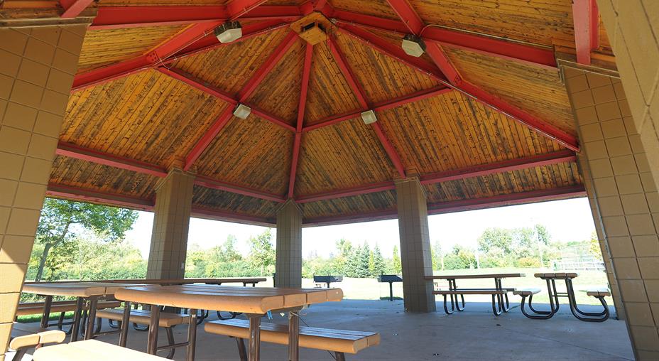 Bicentennial Park Shelter